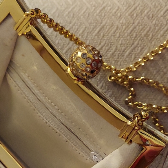 Marlene Gaines Vintage Irredesent Textured Leather Evening Bag - Picture 8 of 12